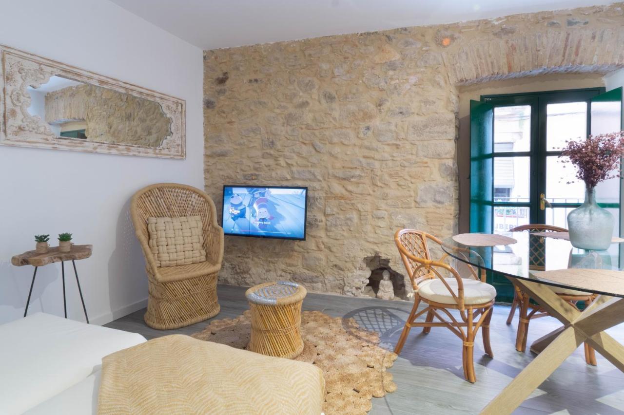 Terra Boutique Apartment Жирона Экстерьер фото